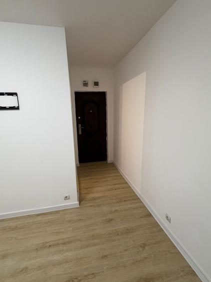 Titan, Postavarului - 2