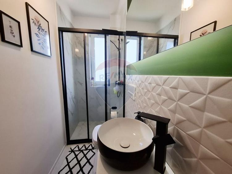 Apartament cu 3 camere de vanzare Calea Surii Mici - 2