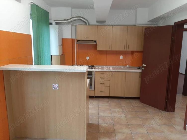 AA 1134 De inchiriat spa?iu comercial in Tg Mure? - Semicentral