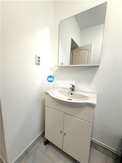 Spațiu comercial de vanzare 32 mp, Editurii Lunca Cetatuii, Comunitate mare - 5