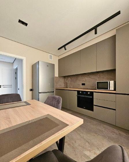 1 camera in zona Girocului - 5