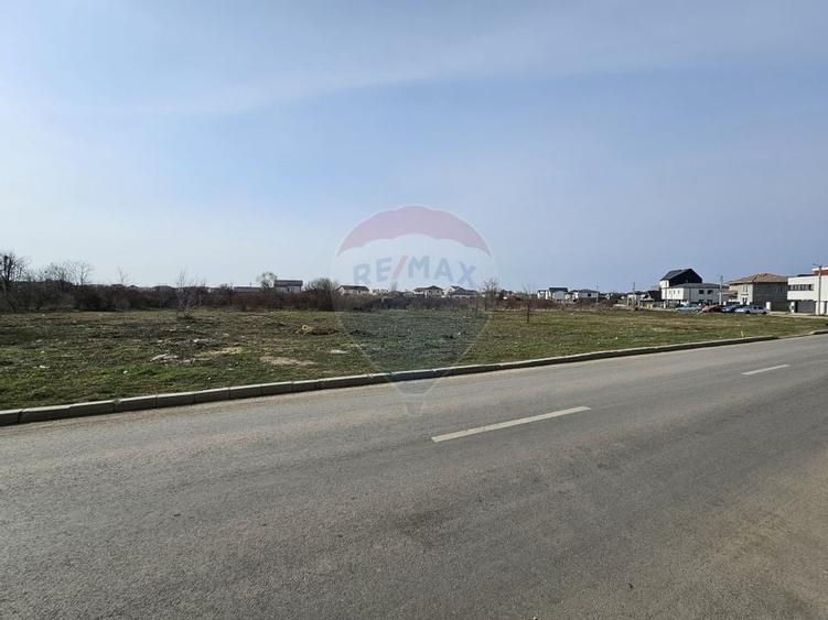 Teren 5,325mp Otopeni , Strada Grivita 53 - 2