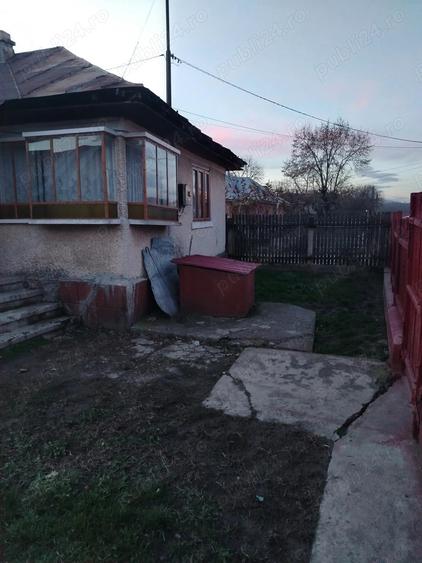 Casa batraneasca plus teren - 3