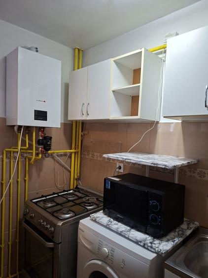 Inchiriez garsoniera moderna , 32 mp cu centrala termica noua si mobilat - 4