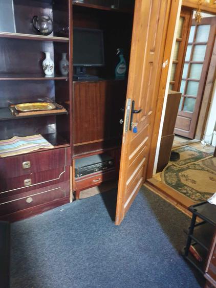 Inchiriez camera in vila - 3