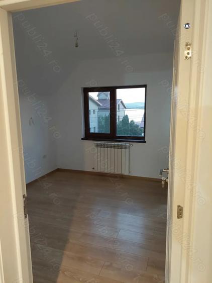 Oferta ! Casa cu vedere la lac ! - 4