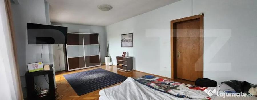Casa la Platoul Cornesti cu 12 camere cu Piscina Interioara - 8