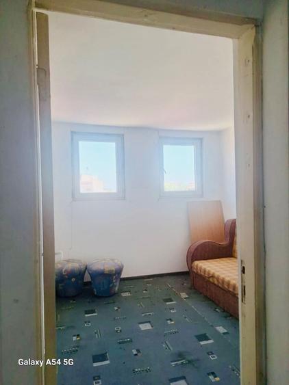 inchiriez apartament 3 camere +mansarda ultra central - 3