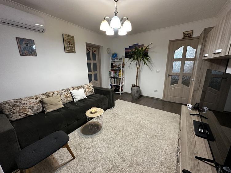 Apartament de vanzare - 2