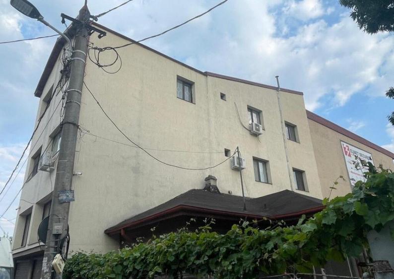 Vila Cu Posbilitate De Investitie - 420 Mp - Antiaeriana - 11