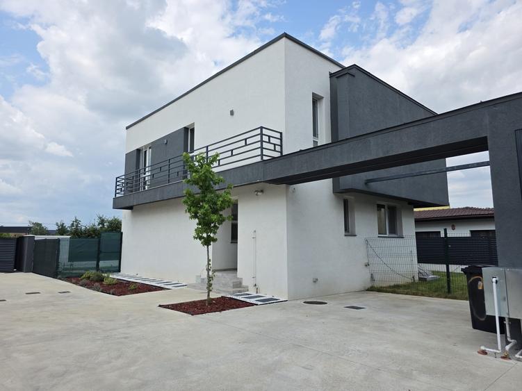 COMISION 0% – Vilă Individuală cu Piscină în Otopeni - 2