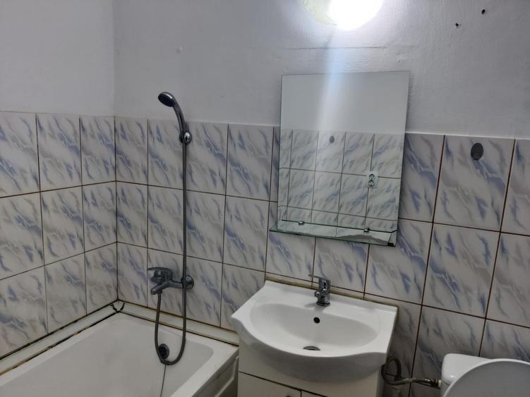 Apartament cu 1 camera, etajul 1/4, zona Nicolina - 6