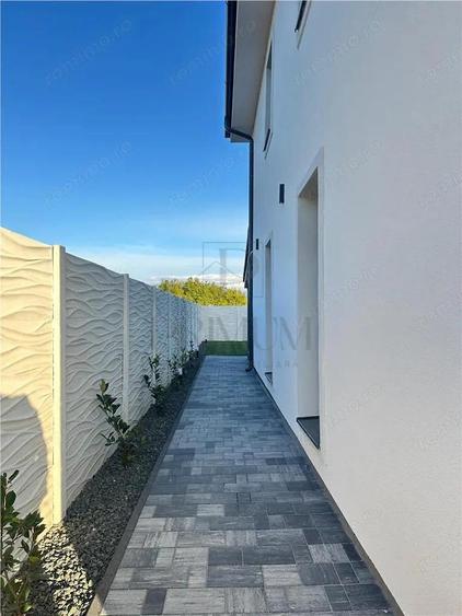 GIROC IQ - Duplex despartit - 5 Camere - 3 Bai - Teren generos - Finisaje premium - 8