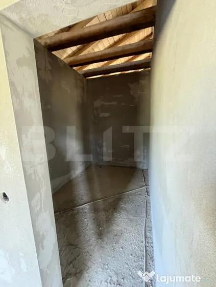 Casa cu panorama deosebita pe Dealul Jelni 10 ari de - 16