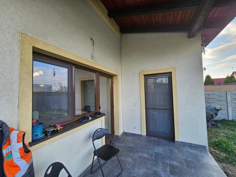 Duplex nou, 5 camere, P+E, cu perete despărțitor dublu, Dumbrăvița, comision 0% - 31