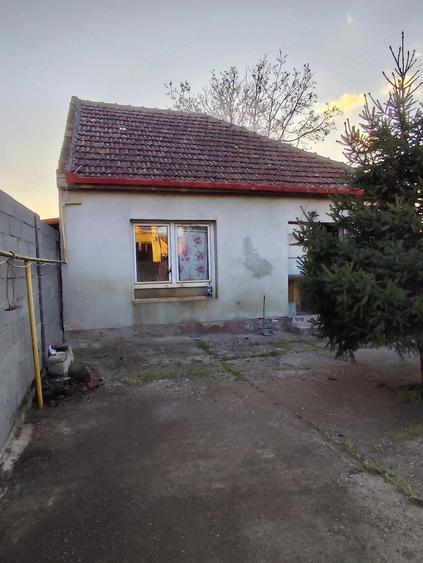 Casa pe col? cu teren 396 m2 ?i proiect de mansardare (reinnoibil) - 8