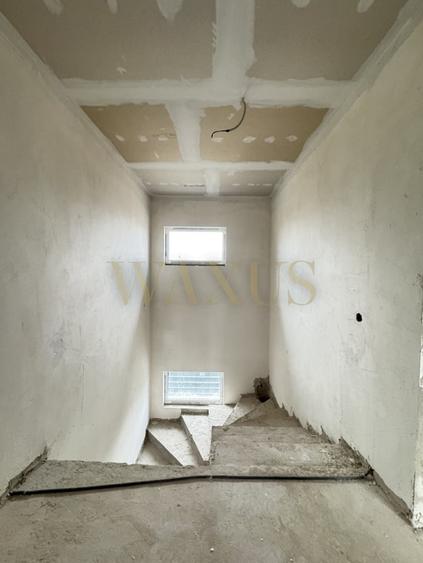 Triplex, 4 camere decomandate, P+1ET, 120 mp, curte 40 mp, 2 parcari, Urusagului - 9