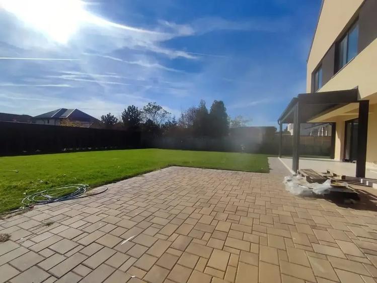 Casa 5 Camere Otopeni | Mansarda Mare | Premium | Semineu | Finalizata - 2