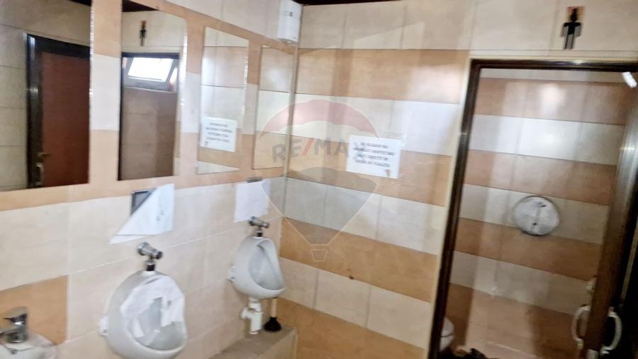 Spațiu comercial de vânzare în zona Central - 12