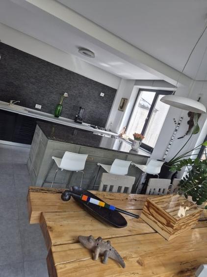 Trocadero, imobil P+2, 235 mp., IDEAL BIROURI - 9