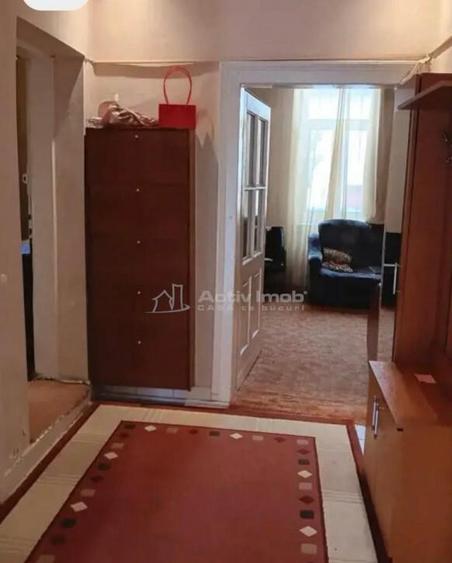 2 cam - la curte comuna - 5