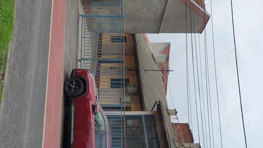 Spatiu comercial birouri servicii de inchiriat zona Piata Decebal - 1