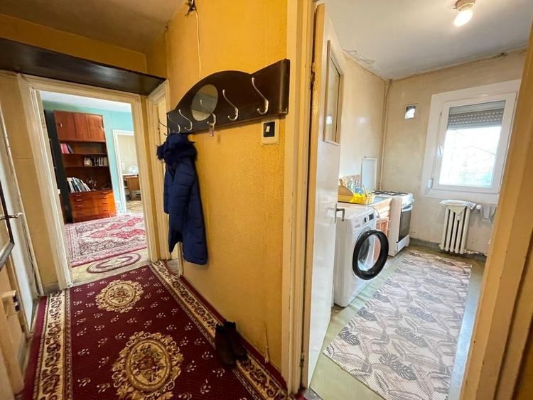 Apartament 2 camere-Podu Ros-etaj intermediar-bloc fara risc - 5