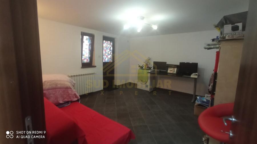 Vila D+P+1 -adiacent Sos Oltenitei -6 camere - 23