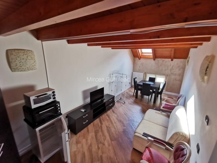 Căutăm chiriaș pentru cameră în apartament de 3 camere – Piata Unirii- Căutăm chiriaș pentru cameră în apartament de 3 camere – Piata Unirii-