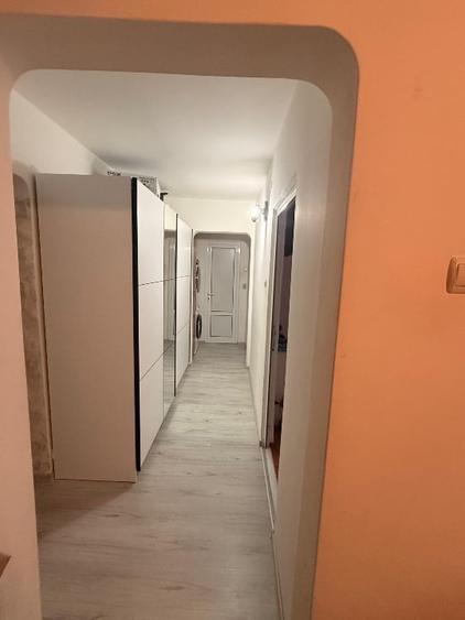 Vând apartament cu 3 camere - 6