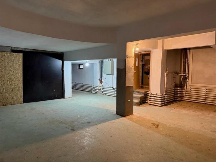 Vila S+P+1+M / Pipera Central / Drumul Potcoavei / comision 0 - 3