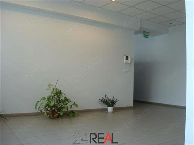 Spatii birouri, suprafata 350 mp - zona Progresul - 9