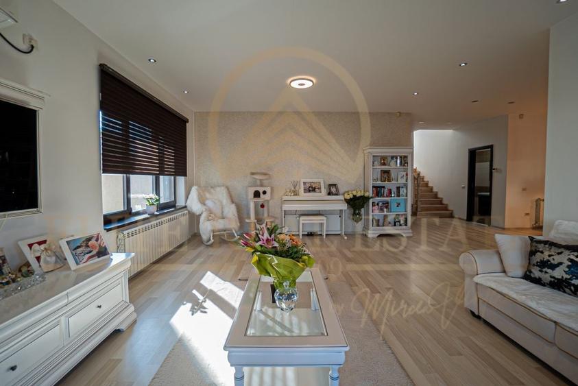 PALAZU – MALUL LACULUI – VILA 2016 LA CHEIE, ARHITECTURA DEOSEBITA! - 11