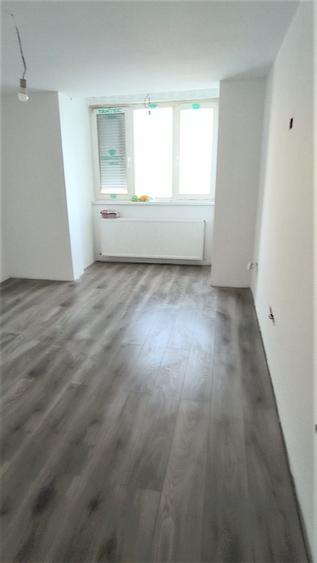 Ap. 2dec. Micro 20, etajul 2, renovat, liber - 10