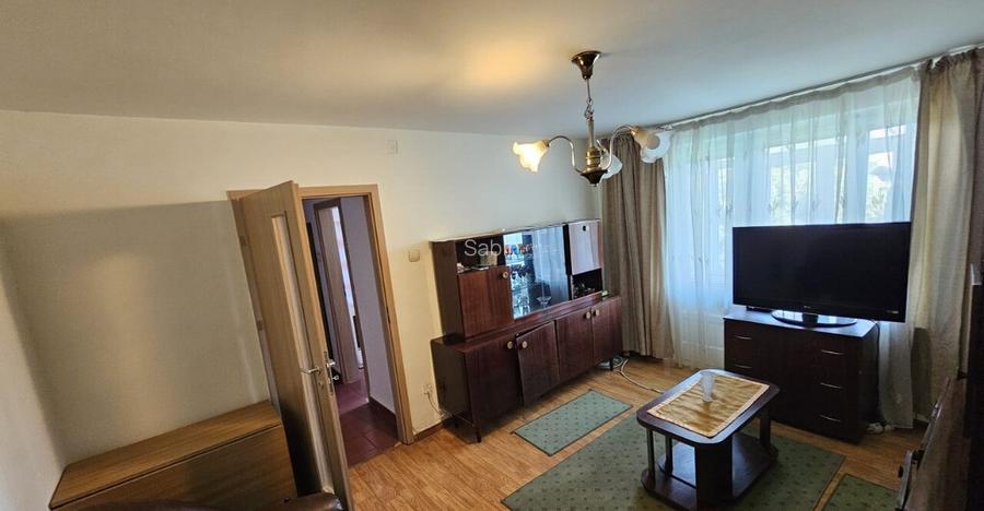 Vand apartament 3 camere - Cina nord Vand apartament 3 camere - Cina nord