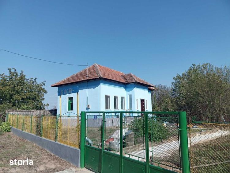 Casa cu teren 2000 m.p. - 3