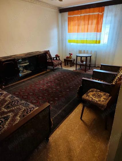 Inchiriez apartament 3 camere - 7