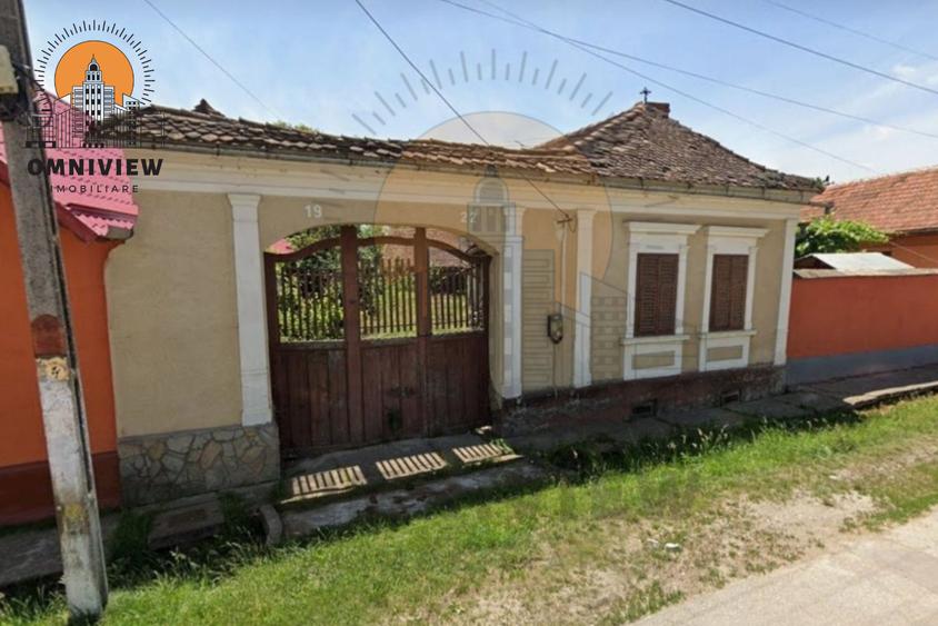 Casă de vânzare în Crizbav – 800 mp teren, 4 camere, anexe - 4