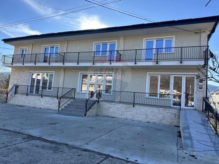 Spațiu comercial de 810 mp de închiriat - 1