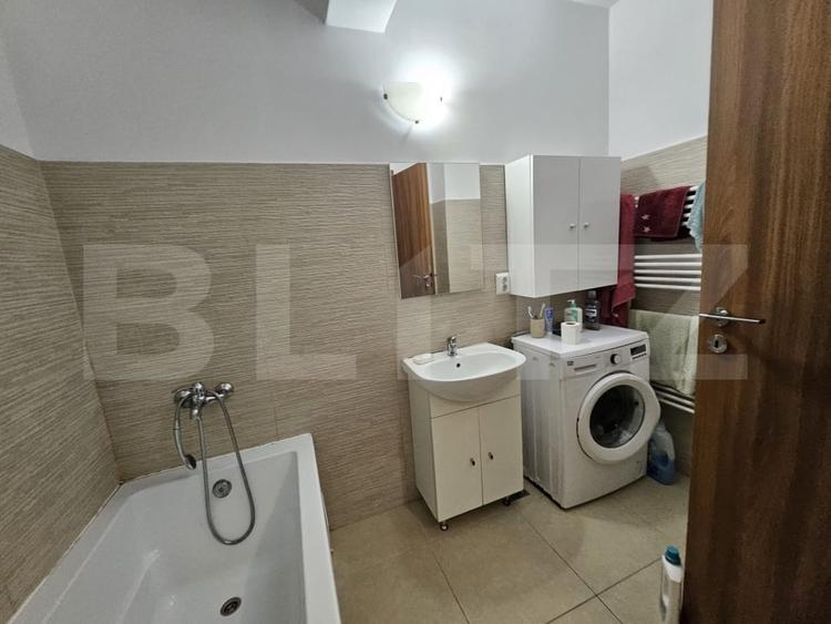 Apartament semidecomandat cu 2 camere, mobilat si utilat, parcare, zona Terra - 9
