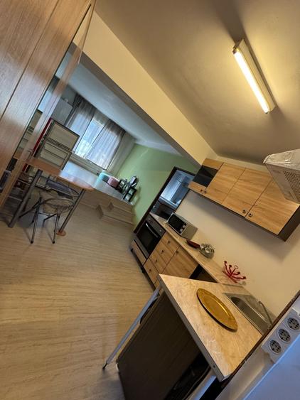 Vând spațiu de birouri parter - 6