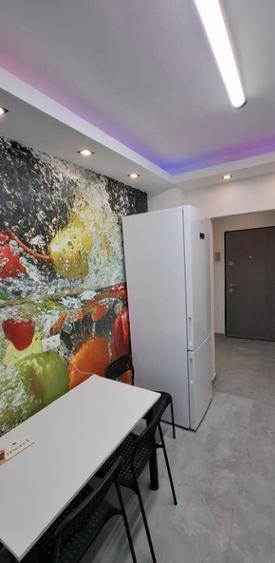 Inchiriez apartament 2 camere 51 mp - 3