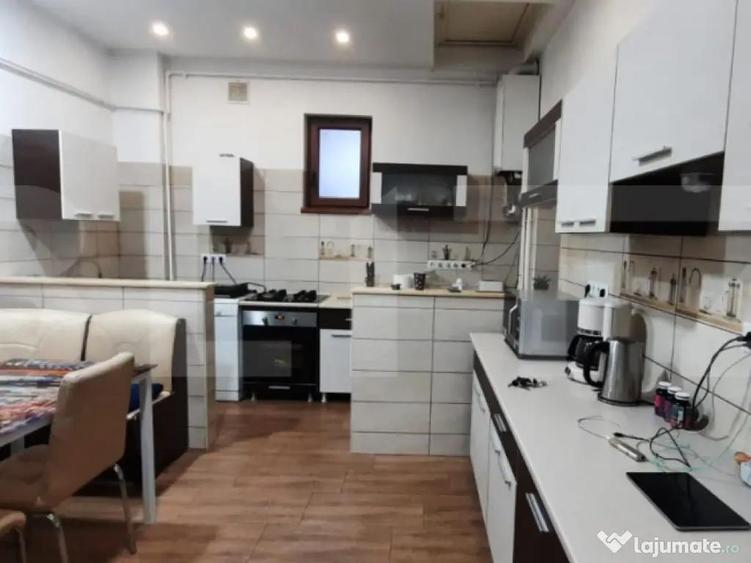 Casa de vanzare cu 3 camere, 100 mp, zona Titulescu Satu Mar - 6