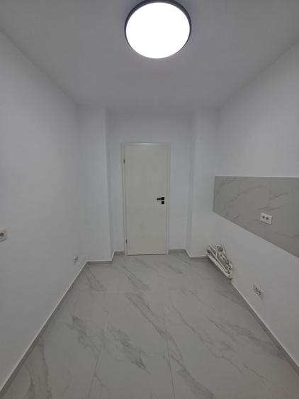 Apartament cu 2 camere decomandat în Crângași