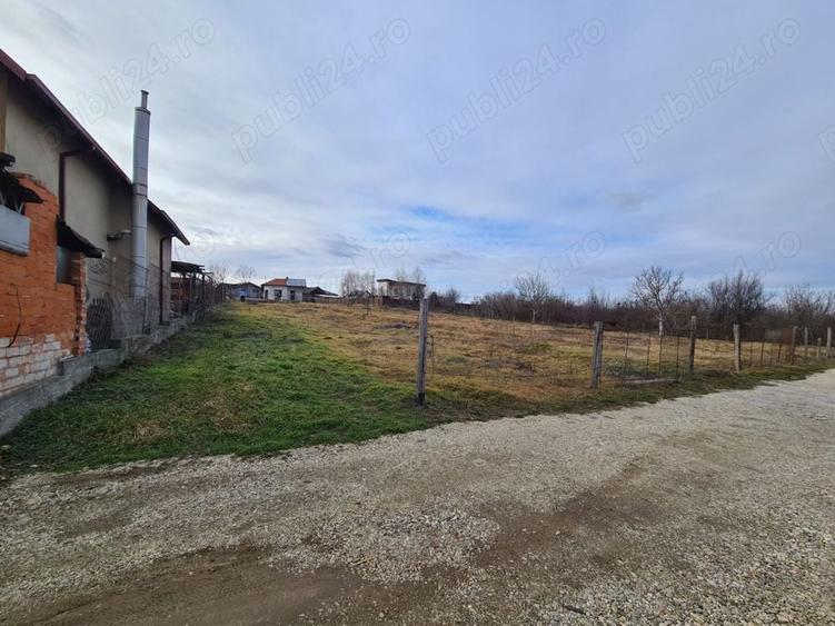 Teren de 650 mp, în Bascov