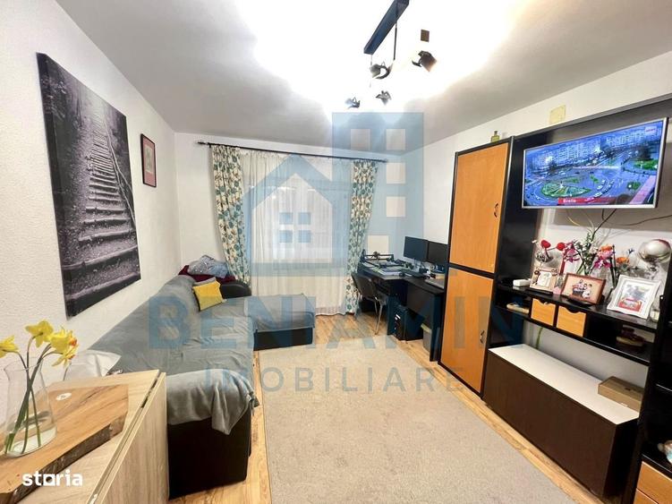 Apartament cu 3 camere decomandat în Scriitorilor