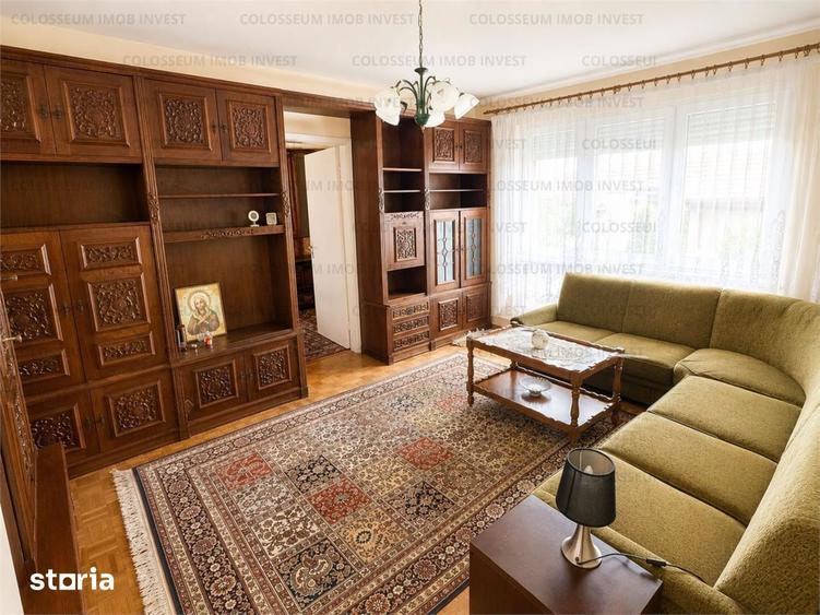 Apartament cu 3 camere în Astra