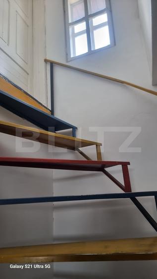 Spațiu industrial, de 326 mp, în Sud
