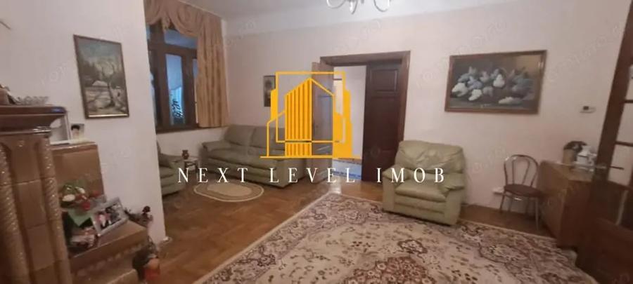 Casă cu 5 camere cu Teren 654 Mp în Eremia