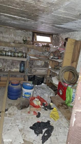 Casă cu 2 camere cu Teren 367 Mp în Central